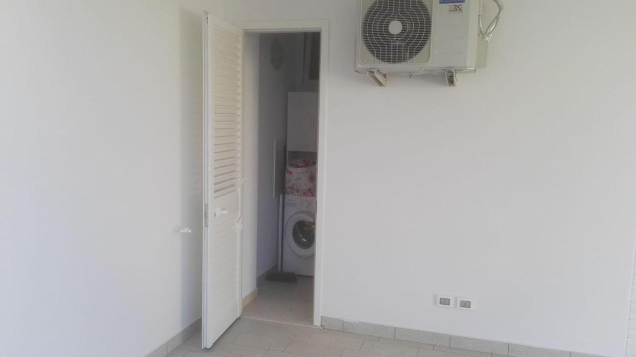 Zona Maldive Del Salento, Spiaggia Sabbiosa A 350 M, 2 Bagni, Clima, Posto Auto Esclusivo Torre Pali Exterior foto